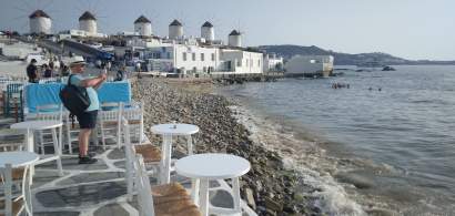 GALERIE FOTO | Mykonos, insula exclusivistă a Greciei, unde poți mânca totuși...