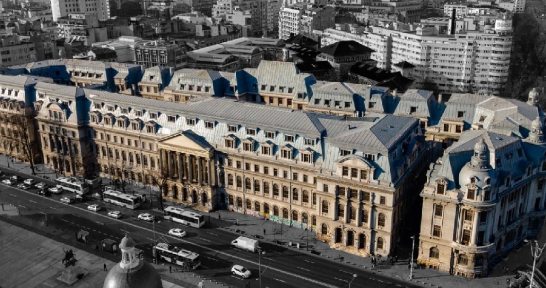 FOTO  Începe restaurarea Palatului Universității din București