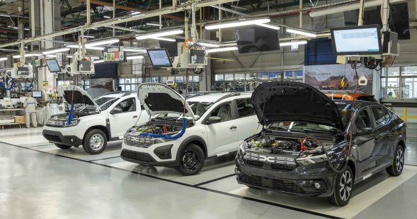 Dacia automatizează cumpătat: Roboții nu sunt la fel de flexibili ca oamenii
