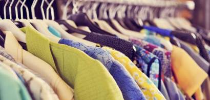 Distrugerea hainelor care nu au fost vândute devine ilegală în interiorul...