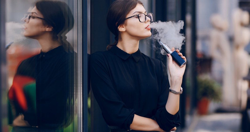 MS: Din ce în ce mai mulţi adolescenţi fumează curent ţigări electronice şi produse din tutun încălzit
