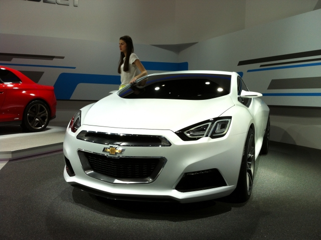 GENEVA LIVE: Chevrolet a atras atentia cu doua concepte coupe - Foto 1 din 18