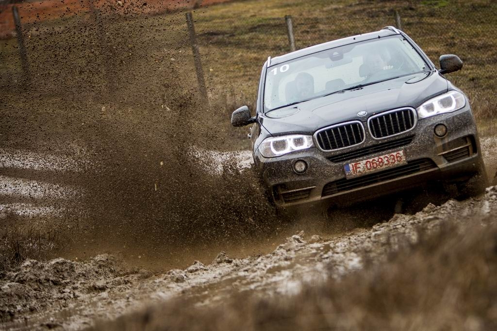 BMW xDrive Offroad Experience: cum sa atragi 1.500 de clienti in 45 de zile