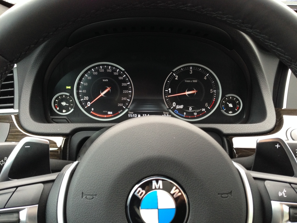 Test Drive Wall-Street: BMW Seria 5 GT facelift, business class pentru familie