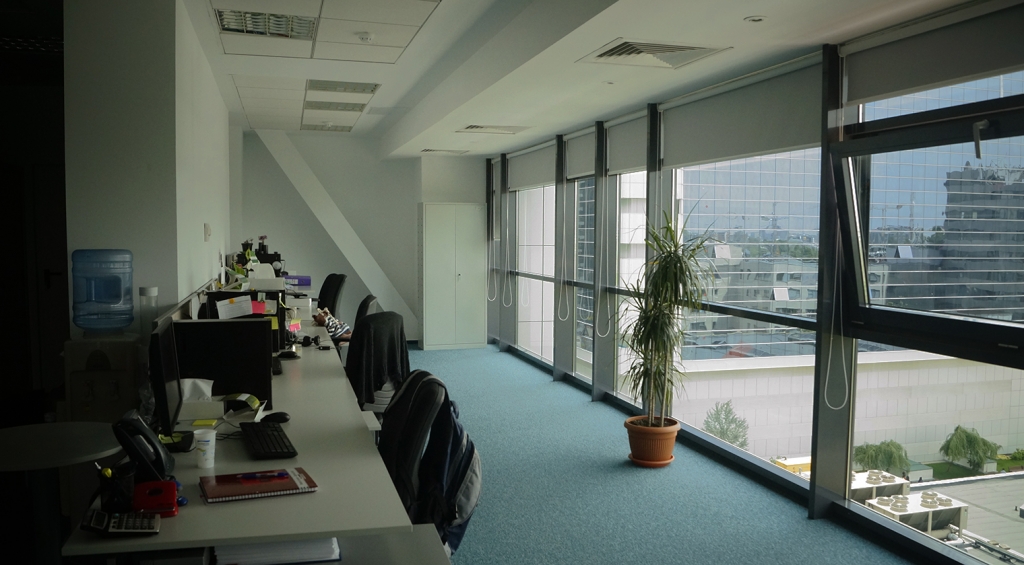 Masaj la birou si terasa in aer liber: cum lucreaza angajatii Stefanini