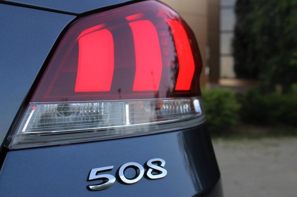 Test Drive Wall-Street: Peugeot 508 facelift, pentru drumuri lungi