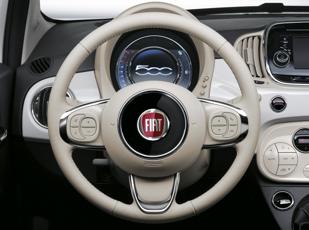 Fiat 500 a primit un facelift. Pretul depaseste 12.000 euro