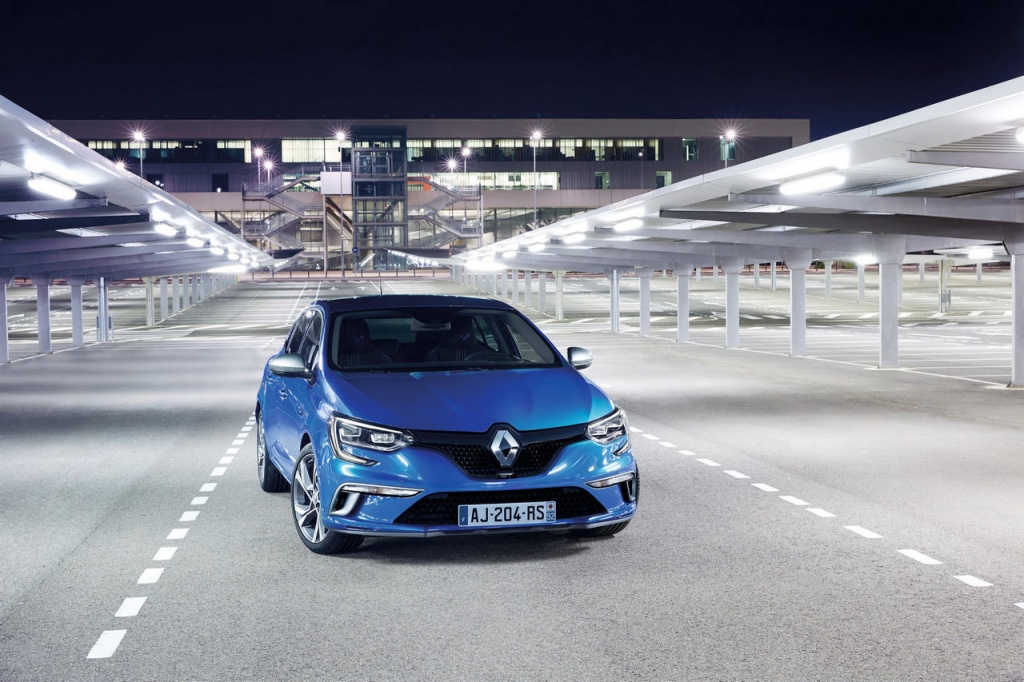 Renault a prezentat cea de-a patra generatie a modelului Megane