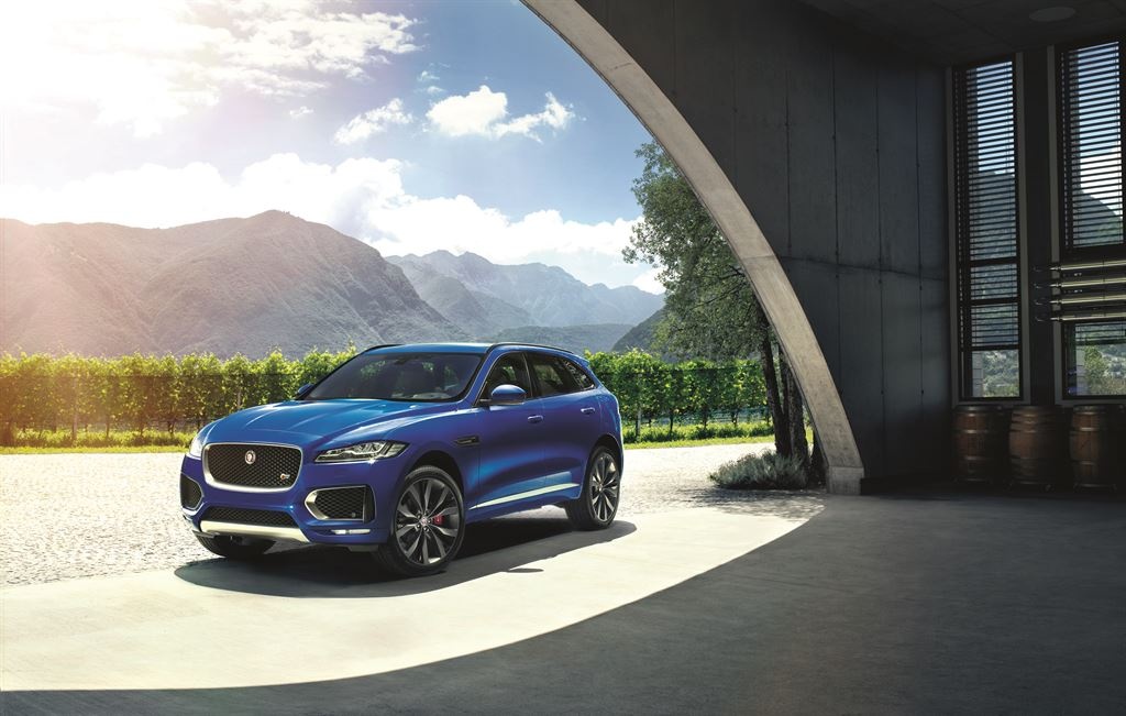 Primul SUV Jaguar ar putea costa de la 48000 euro