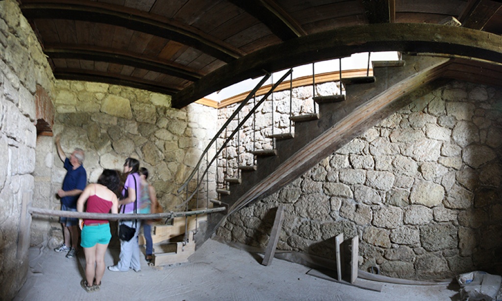 Un monument ingropat in uitare: cum arata conacul Casota, una din bijuteriile tarii, furata si ascunsa ani la rand
