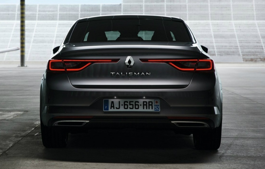 Renault Talisman este disponibil in Romania la un pret de pornire de 21.800 euro