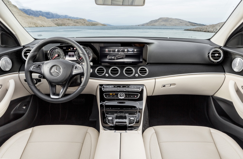 Mercedes-Benz a prezentat noua generatie Clasa E in Romania