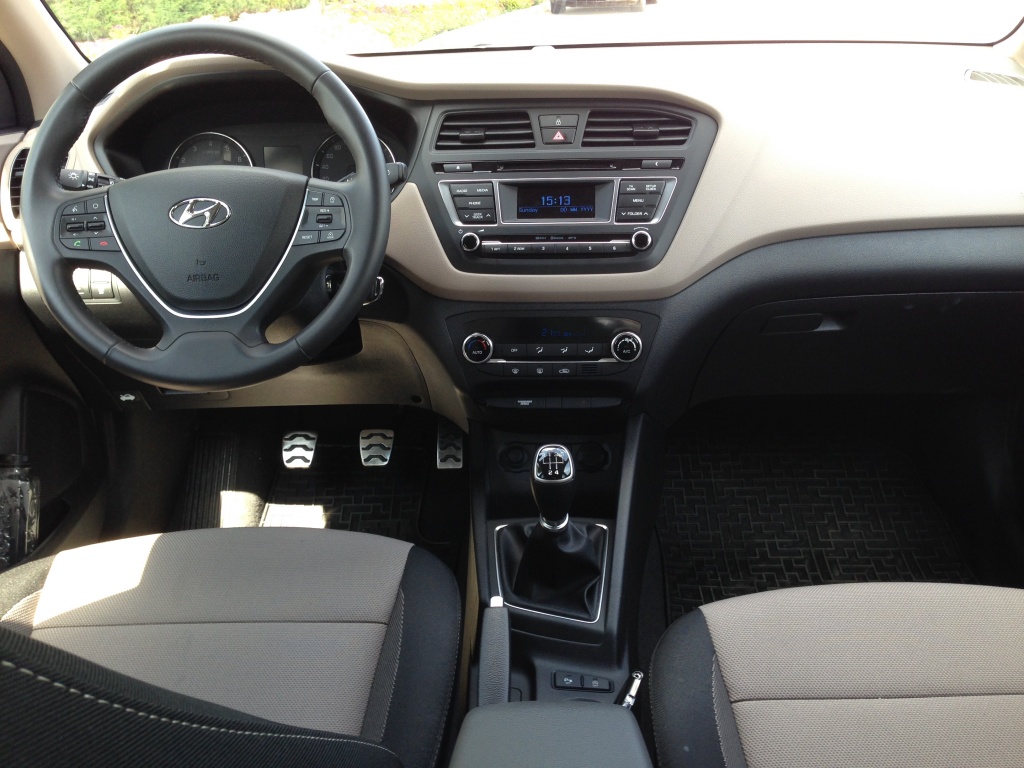 Test Drive: Hyundai i20 Active, un crossover atractiv