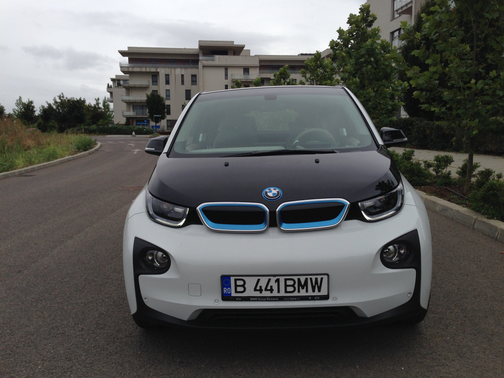 BMW i3, un model electric premium din fibra de carbon - test drive