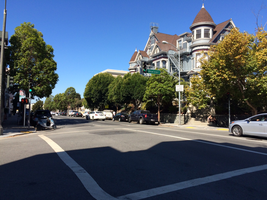 San Francisco, vazut din taxi: Cersetori si mizerie, contrast cu case ingrijite si 