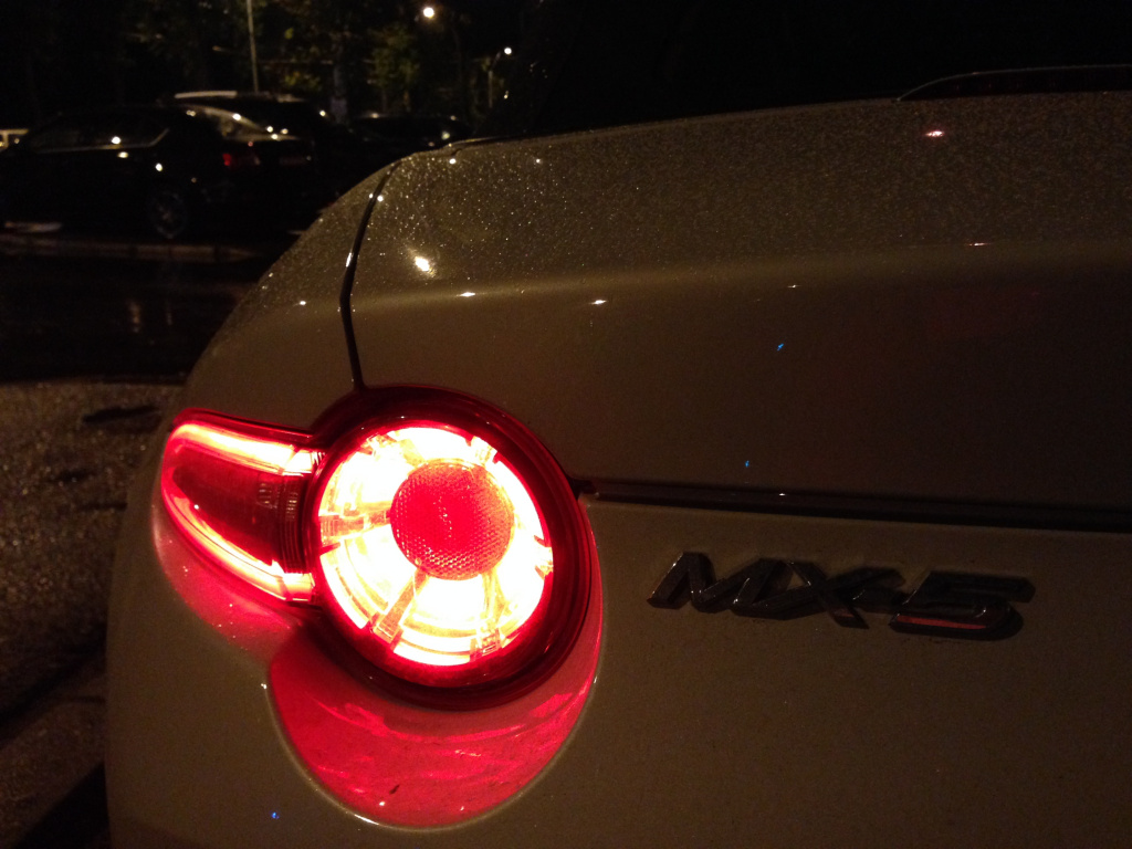 Mazda MX-5, test drive cu o decapotabila simpla si moderna