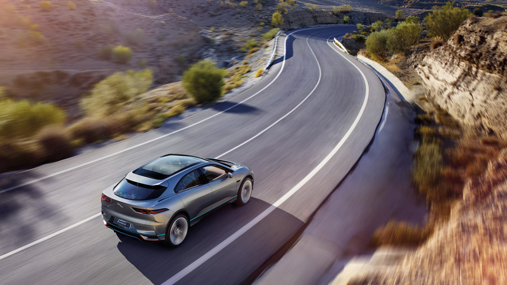 Jaguar va prezenta primul model electric al marcii in 2018