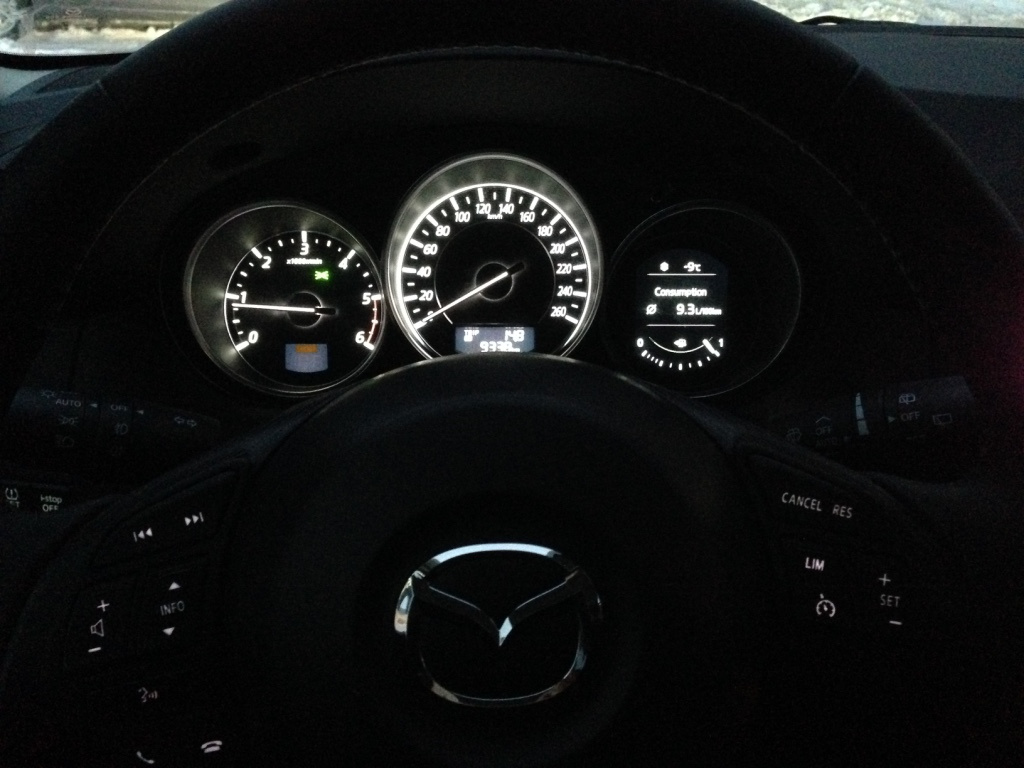 Test drive cu Mazda CX-5 Takumi. Cum se comporta un diesel japonez la - 10 grade
