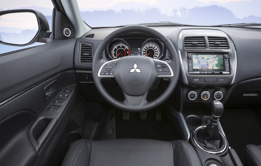 Mitsubishi ASX facelift costa in Romania de la 18.700 euro