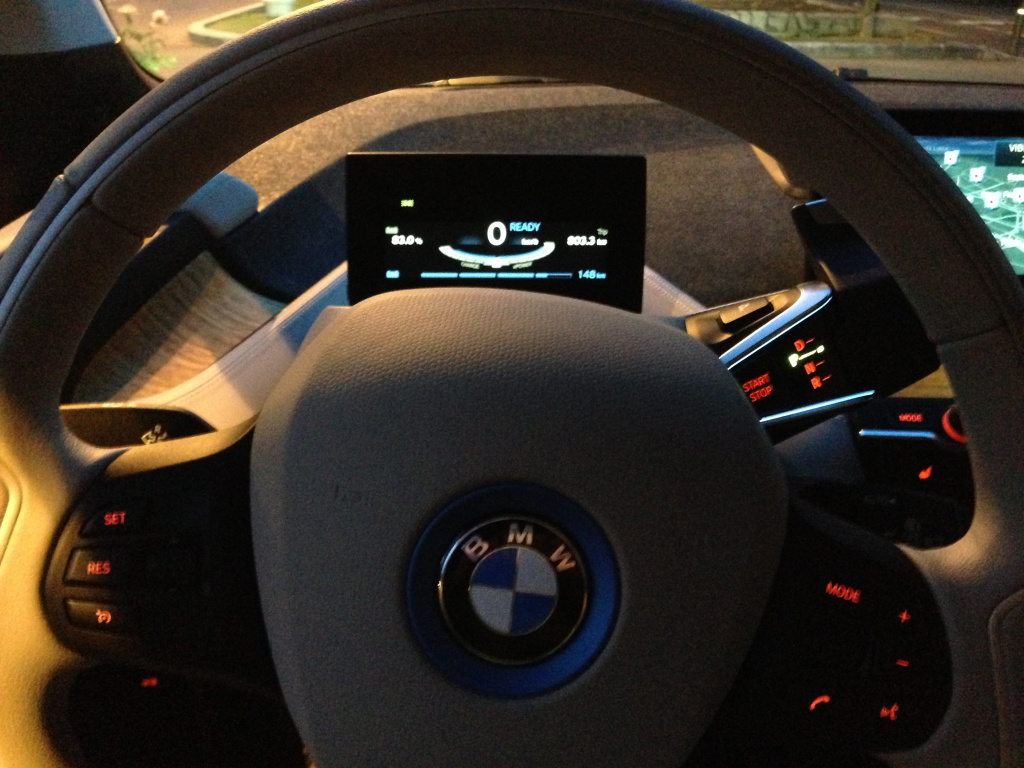 BMW i3, un model bavarez sportiv, chiar daca este electric - test drive
