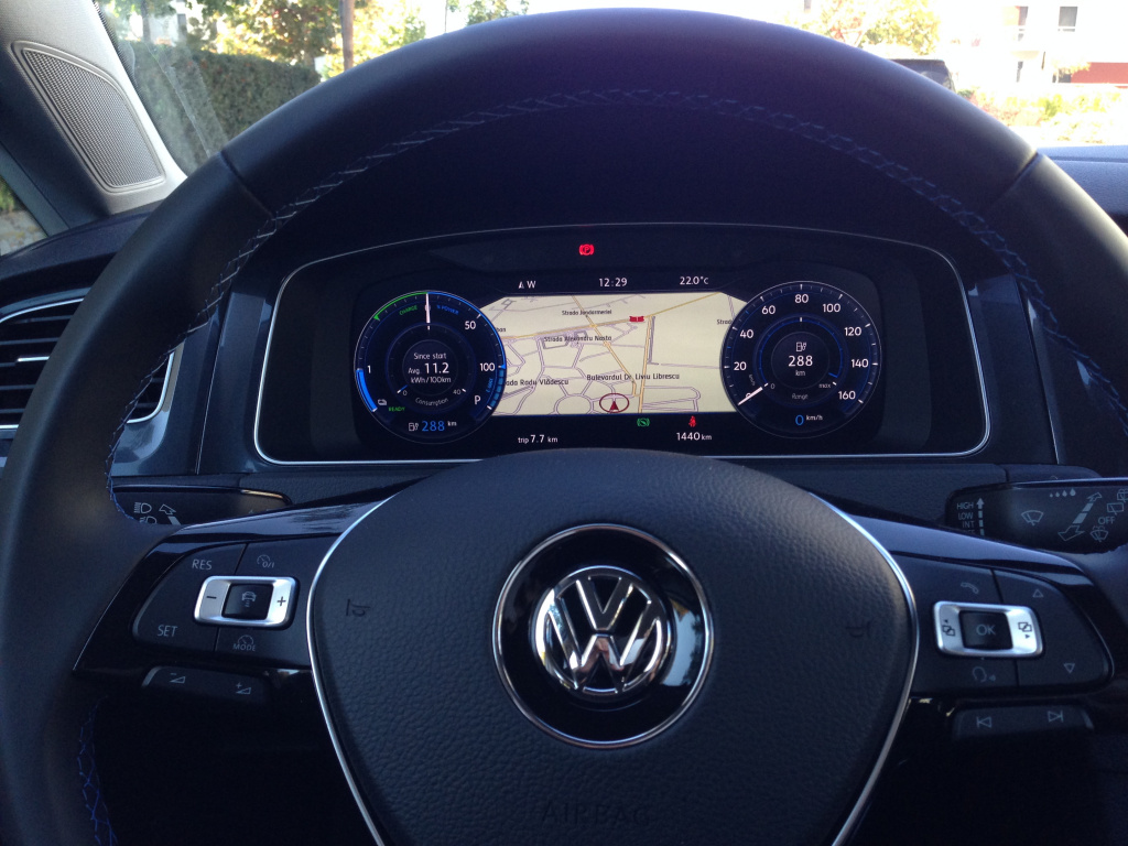 Volkswagen e-Golf, cel mai discret model 100% electric de pe piata - test drive