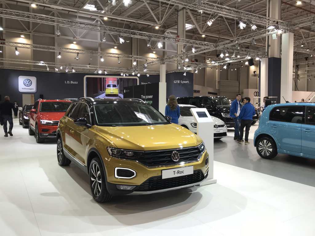 Salonul International Auto Bucuresti (SIAB 2018) a demarat cu doar 20 de marci, cateva premiere nationale si concepte
