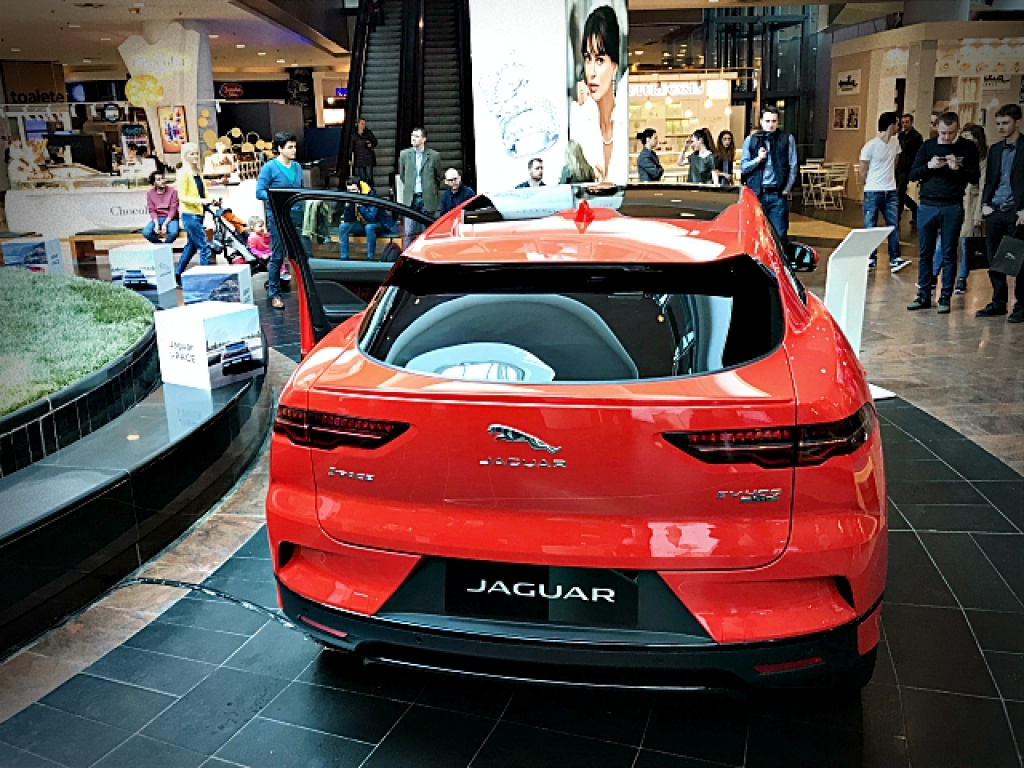 Jaguar I-Pace, primul SUV european 100% electric, poate fi comandat in Romania