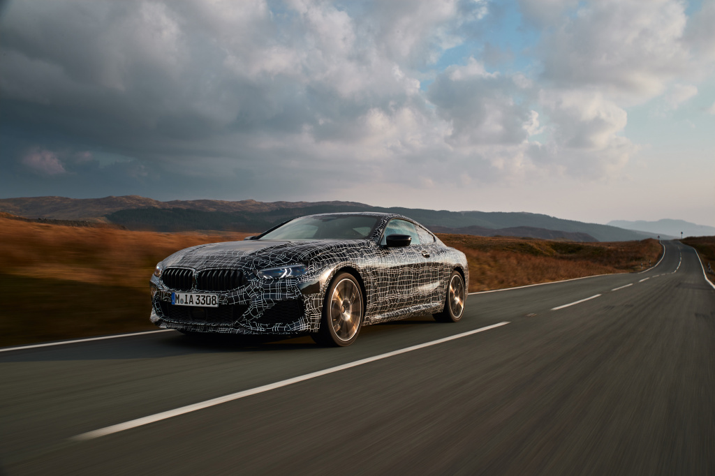 BMW testeaza noul model Seria 8 Coupe in Tara Galilor