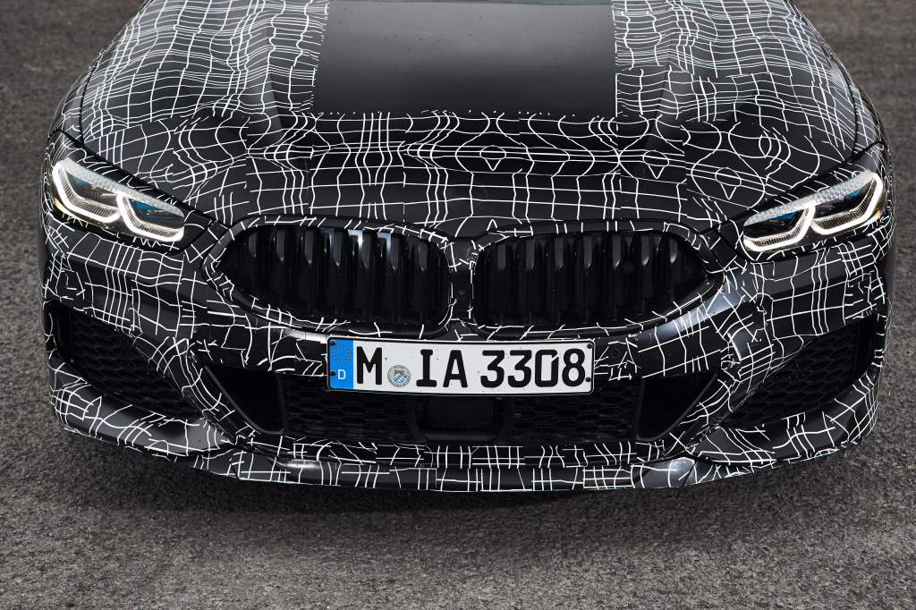 BMW testeaza noul model Seria 8 Coupe in Tara Galilor