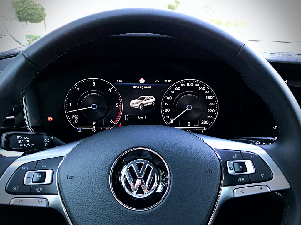 Test drive cu noul Volkswagen Touareg, o demonstratie ca dieselul nu va disparea