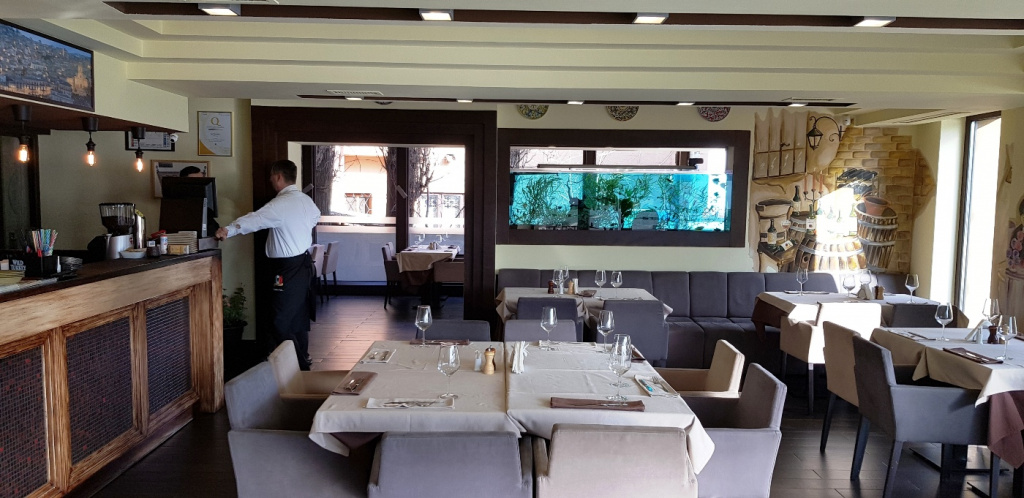 Review George Butunoiu: Unul dintre putinele restaurante bune ale marelui Cotroceni