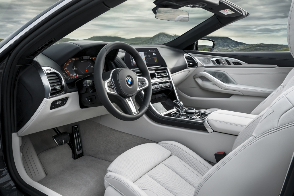BMW prezinta in martie noul Seria 8 Cabriolet