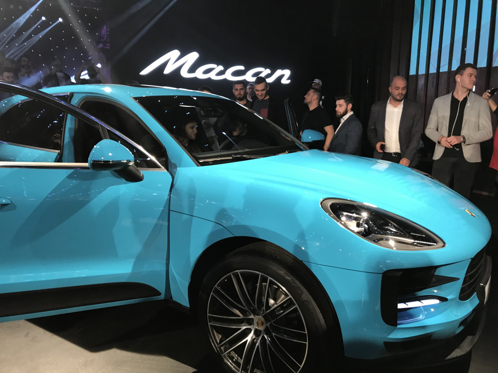 Noul Porsche Macan a fost prezentat la Bucuresti. Costa de la 61.600 euro cu TVA