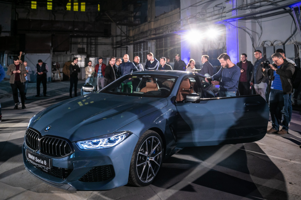 VIDEO: Noul BMW Seria 8 Coupe, prezentat in Uzina Electrica Filaret