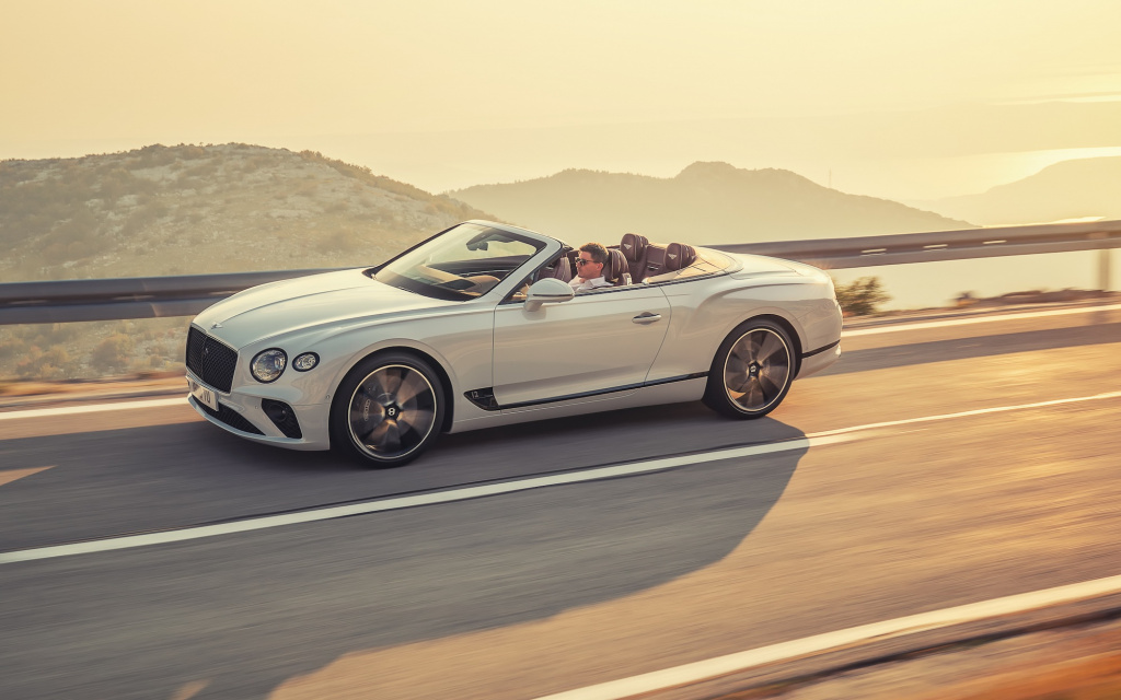 Bentley prezinta noul Continental GT Convertible