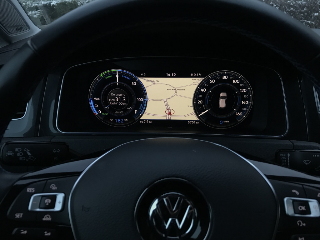 Test drive cu Volkswagen e-Golf facelift: autonomia scade puternic iarna, la zero grade