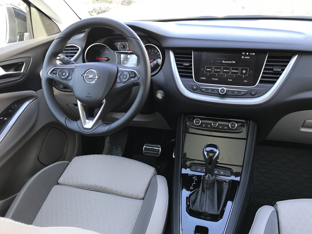 Test drive cu Opel Grandland X, cel mai spatios SUV al marcii