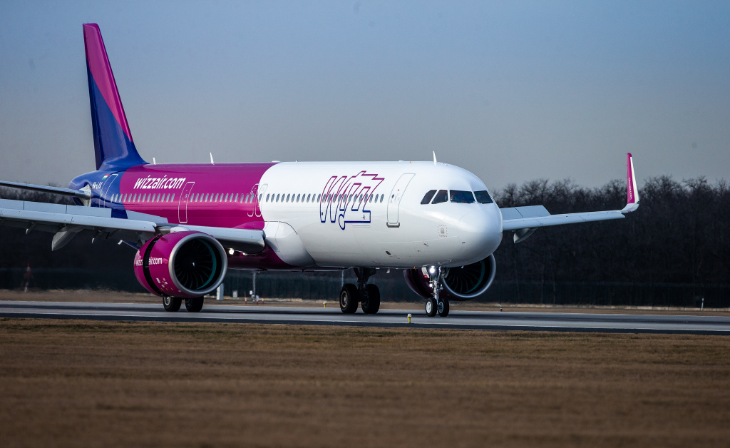 [Galerie foto] Cum arata cel mai nou avion Airbus din flota Wizz Air