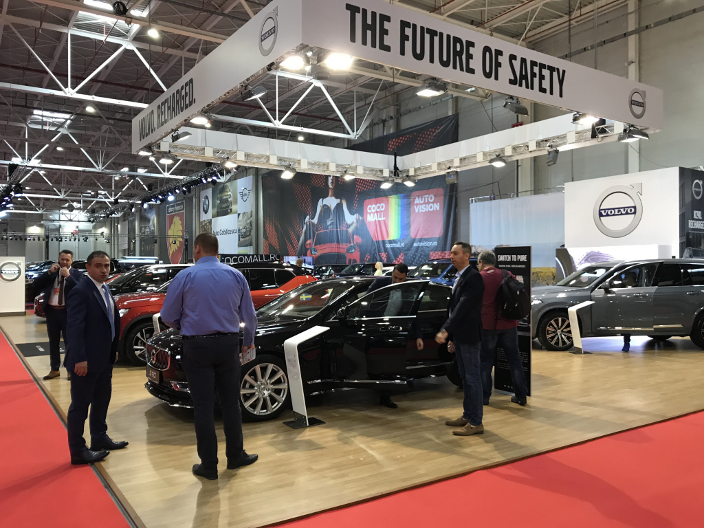 Salonul Auto Bucuresti & Accesorii 2019: sute de masini expuse, biletul costa 40 lei