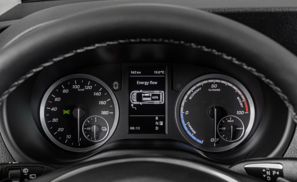 Mercedes-Benz prezintă Vito facelift și eVito Tourer - versiunea electrică
