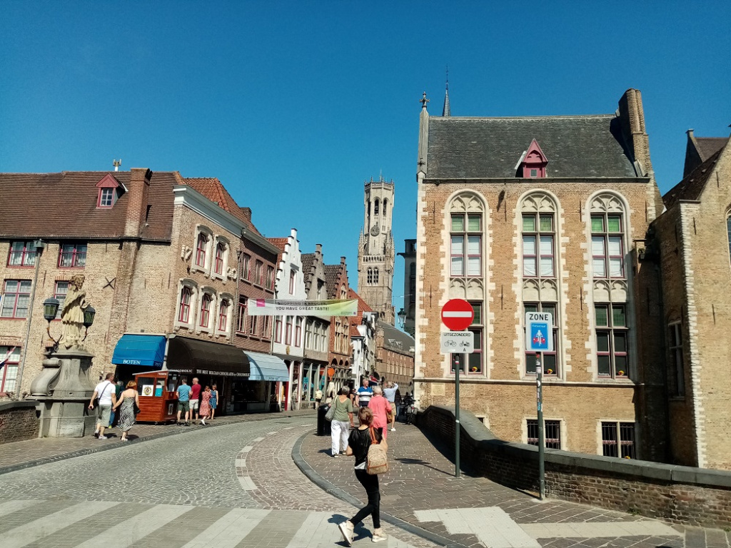 Bruges: destinație de un romantism desăvârșit, dar cu prețuri pe măsură. Cât scoți din buzunar pentru un weekend în 