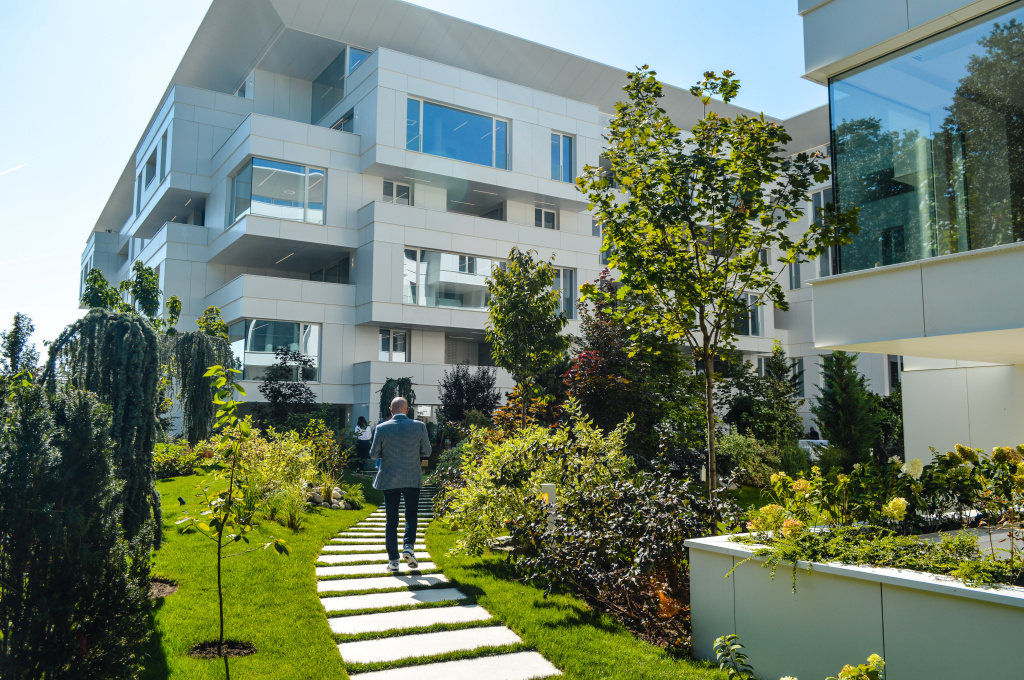 GALERIE FOTO | Cum arată apartamentele în cel mai nou complex al lui Ion Țiriac
