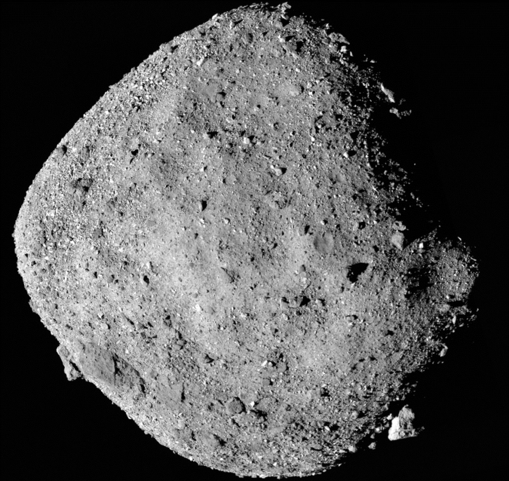 [GALERIE FOTO] ”Comoara” adusă de o sondă NASA de pe asteroidul Bennu. Misiunea a durat 7 ani