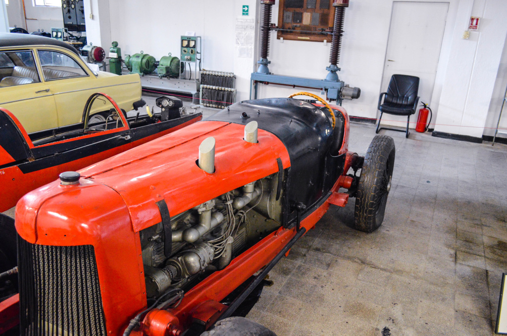 Cea mai rară mașină din România a fost deținută de Familia Regală și se ascunde într-un muzeu bucureștean