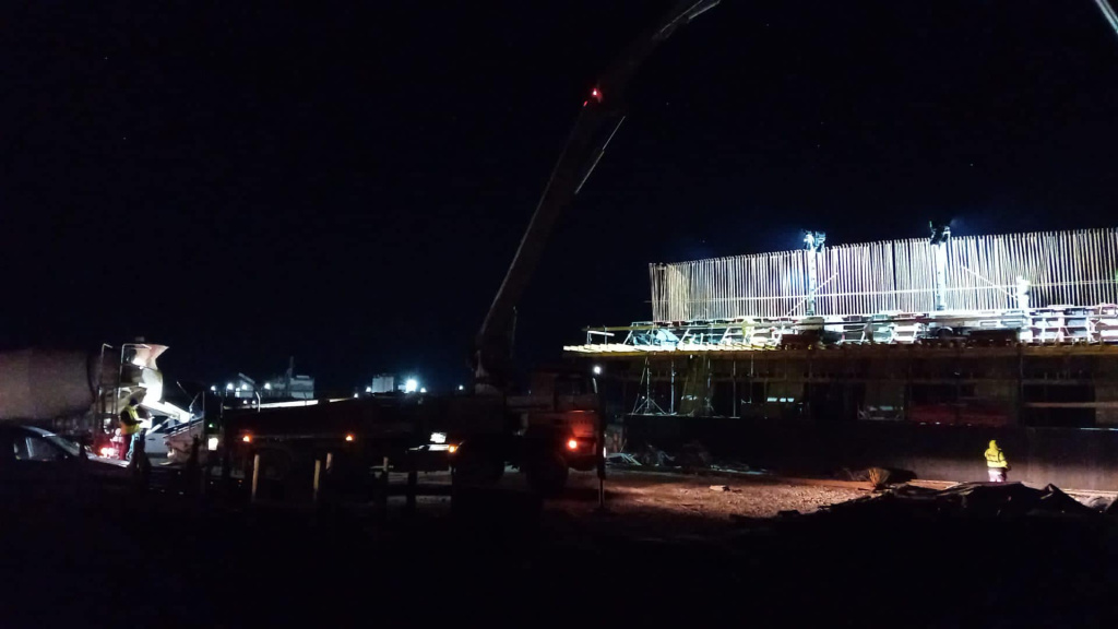 GALERIE FOTO: S-au reluat lucrările pe primele loturi din Autostrada Ploieşti - Buzău. Când se va circula pe primii 50 de km din Autostrada Moldovei
