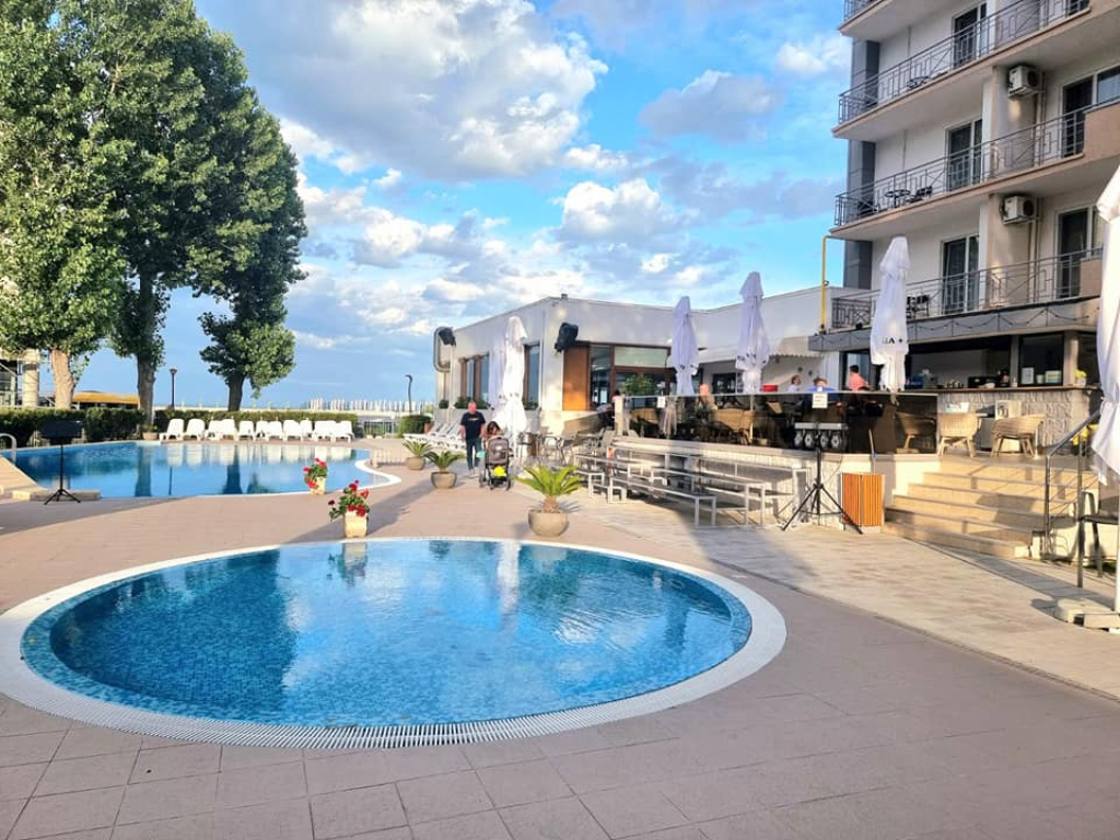 GALERIE FOTO | Paradis Hotels&Resorts a preluat hotelul Modern All Inclusive din Mamaia