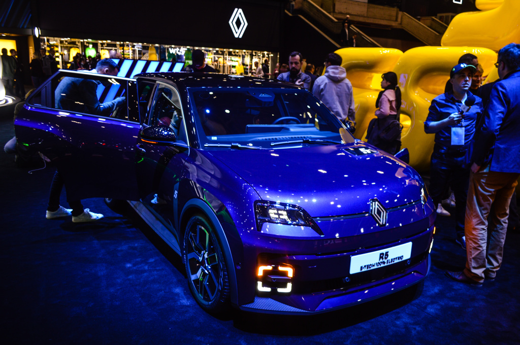 Noul Renault 5 este primul EV ieftin făcut în Europa de 