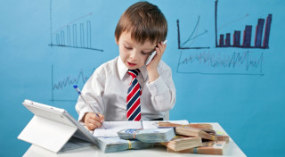 Afaceri in domeniul educatiei: cum ii ajuti pe copii sa invete despre bani