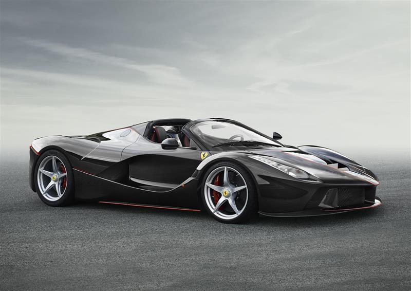 9. Ferrari LaFerrari Aperta - 2.200.000 dolari