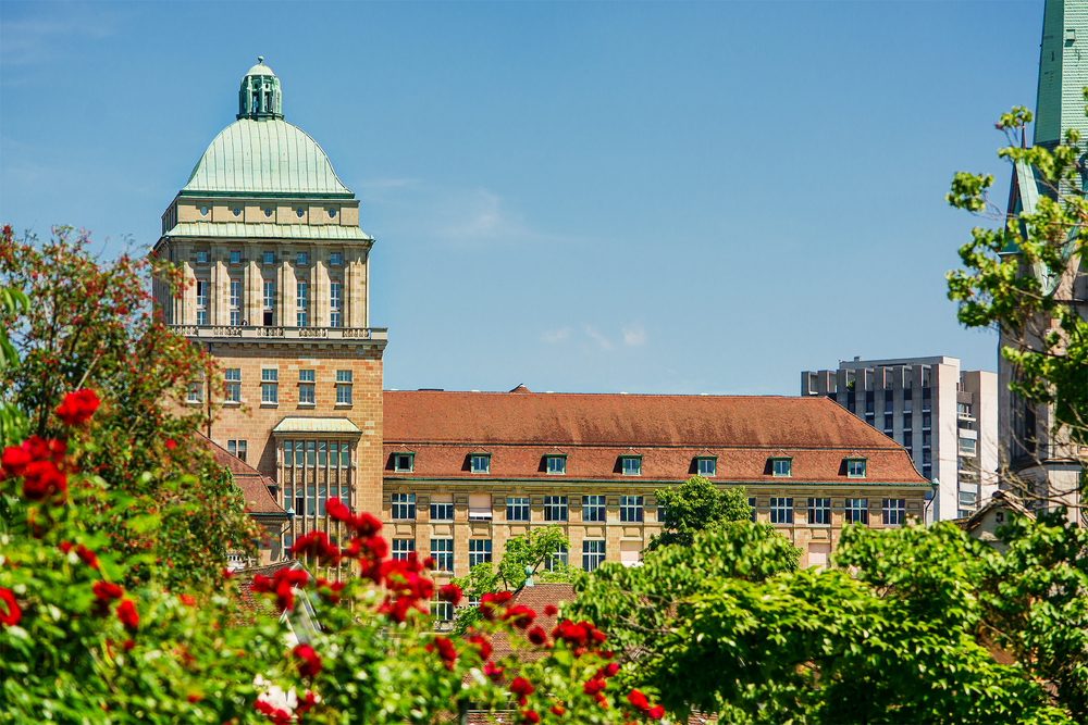 6. Universitatea din Zurich, Elvetia - 5 miliardari
